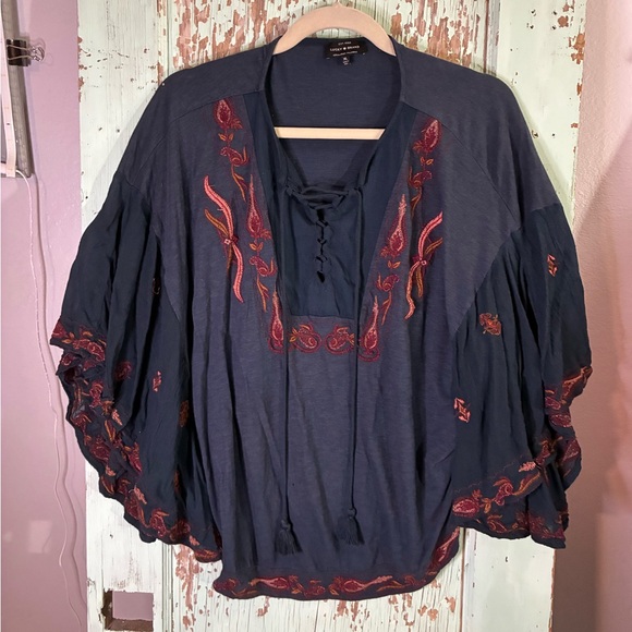 Lucky Brand Tops - Lucky Brand Dark Blue Blouse with Red Embroidery flutter sleeve